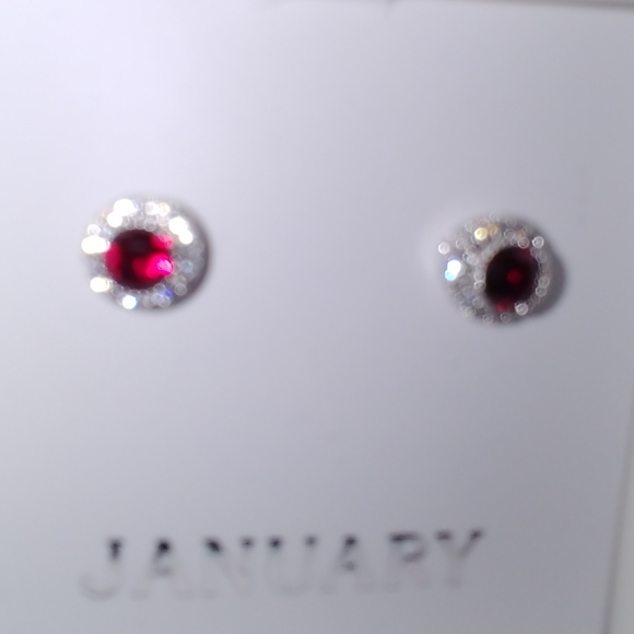 FINAL. ✂ c+i Convertible Garnet Earrings - Picture 3 of 6
